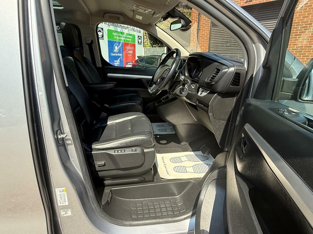 Peugeot Traveller 2.0 Bluehdi Allure Standard Mpv Eat8 Mw Black #18