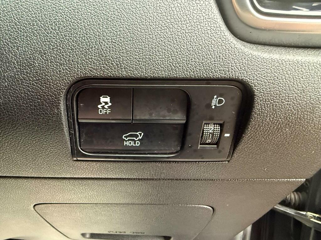 Kia Sorento 3 White #33