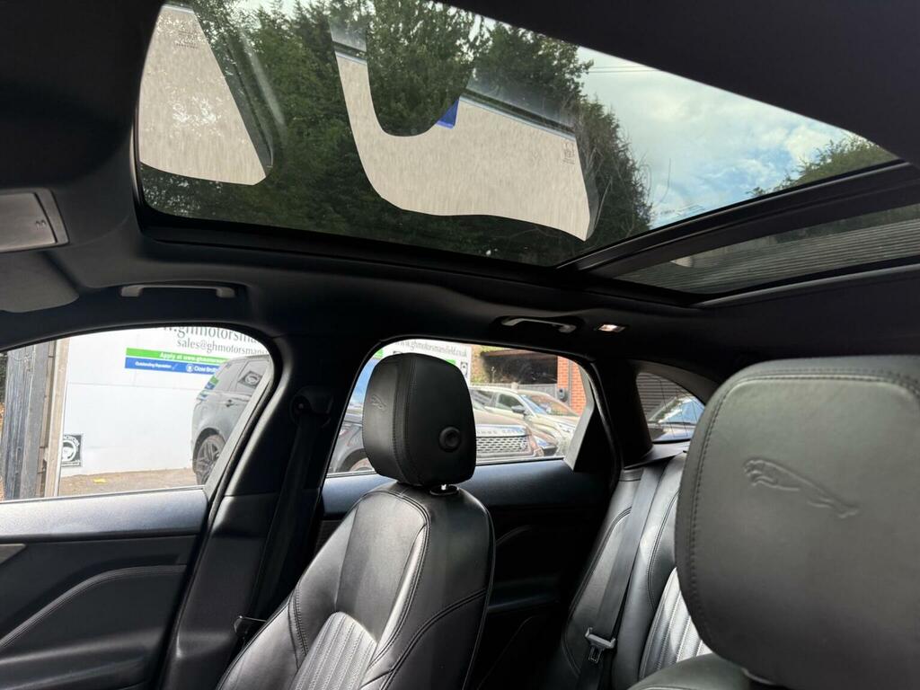 Jaguar F-Pace 2018 2.0 D180 Portfolio Suv Awd Eu Grey #22