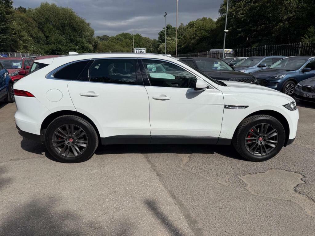 Jaguar F-Pace 2018 2.0 D180 Portfolio Suv Awd Eu Grey #31