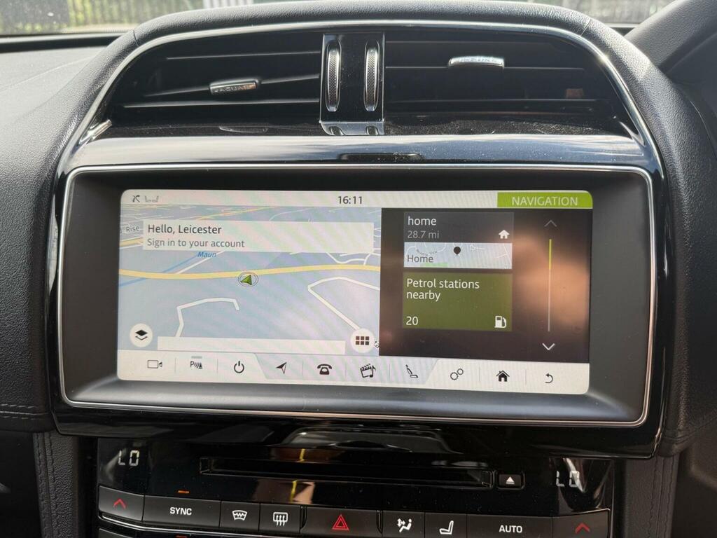 Jaguar F-Pace 2018 2.0 D180 Portfolio Suv Awd Eu Grey #13