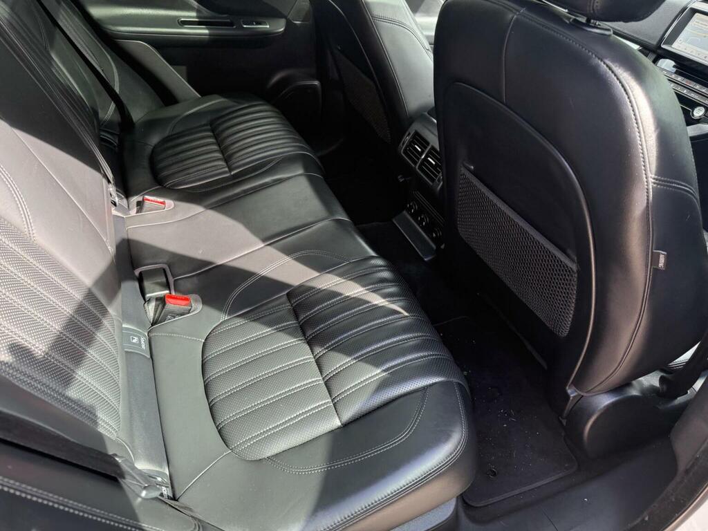 Jaguar F-Pace 2018 2.0 D180 Portfolio Suv Awd Eu Grey #17