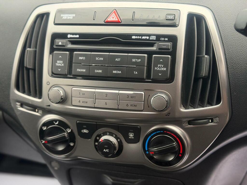 Hyundai I20 1.2 Active Band C Road Tax Blue #22
