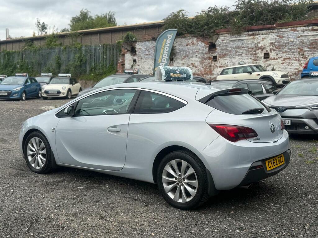 Vauxhall Astra GTC 1.6L Sri Red #17