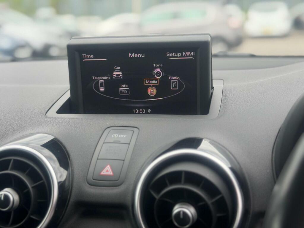 Audi A1 1.4 Tfsi Amplified Edition Hatchback Ma White #37