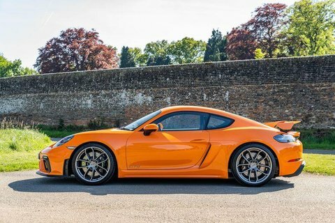 Porsche 718 Cayman Coupe 4.0 Gt4 Euro 6 Ss 202020 Yellow #18