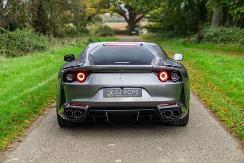 Ferrari 812 Superfast Superfast  #77
