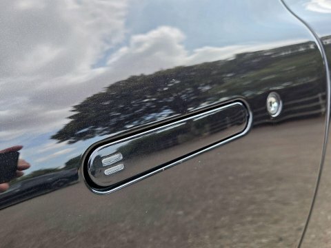 Aston Martin DBS Volante Manual Silver #68