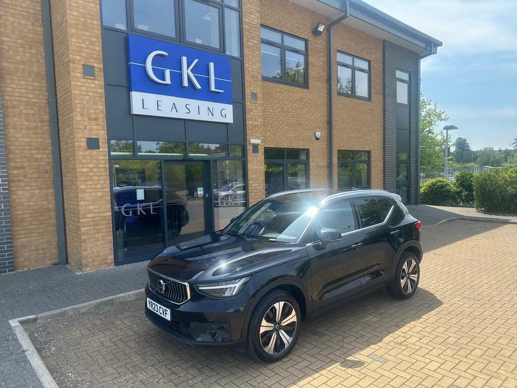 Volvo XC40 1.5H T5 Recharge 10.7Kwh Ultimate Bright Euro YR23CVF Black #2