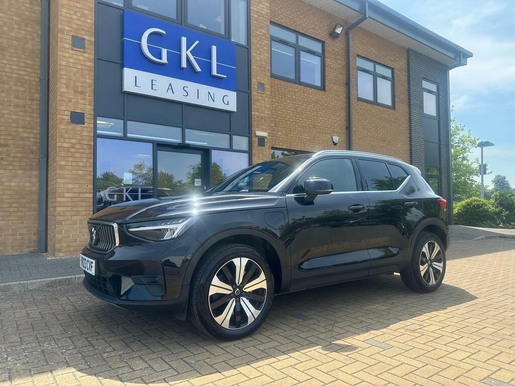 Volvo XC40 1.5H T5 Recharge 10.7Kwh Ultimate Bright Euro YR23CVF Black #4