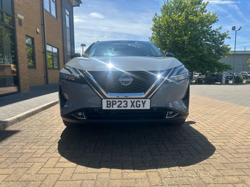 Nissan Qashqai 1.3 Dig-t Mh 158 Tekna Black #15
