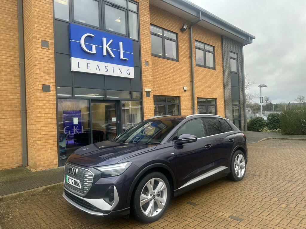 Audi Q4 E Tron 40 S Line HG72ONK Purple #3