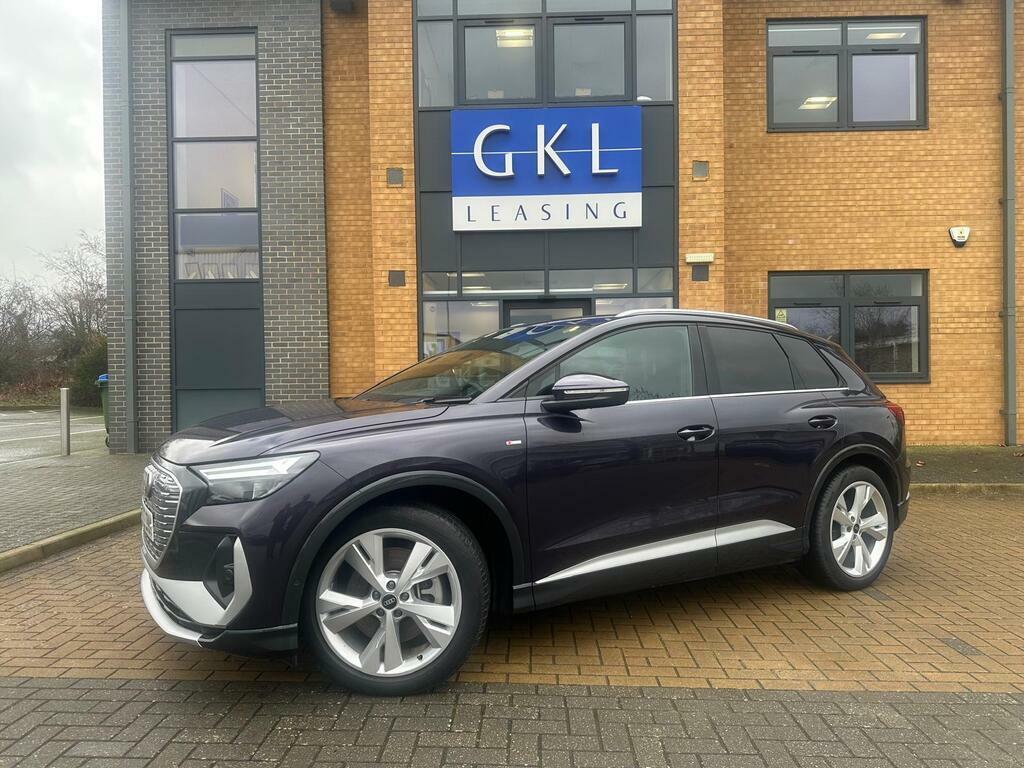 Audi Q4 E Tron 40 S Line HG72ONK Purple