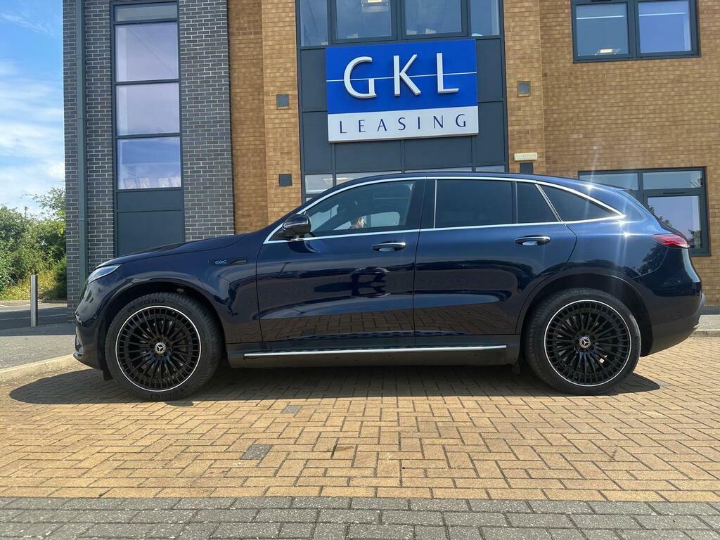 Mercedes-Benz EQC 400 80Kwh Amg Line Premium Plus 4Matic Blue #5