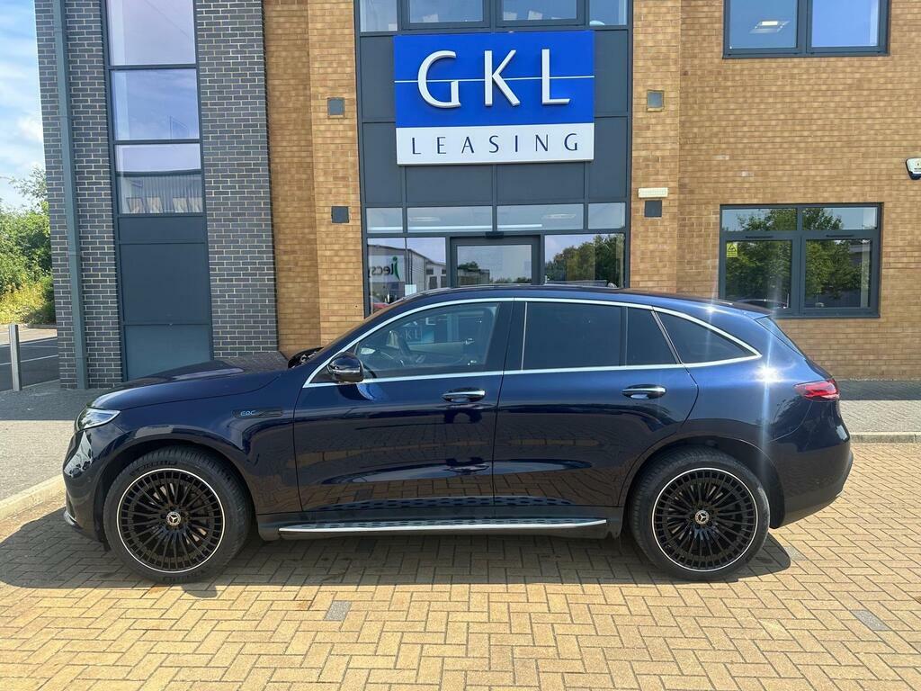 Mercedes-Benz EQC 400 80Kwh Amg Line Premium Plus 4Matic Blue #4