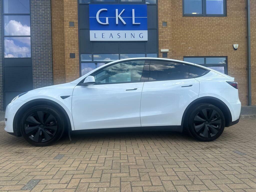 Tesla Model Y Dual Motor Long Range 4Wde White #3