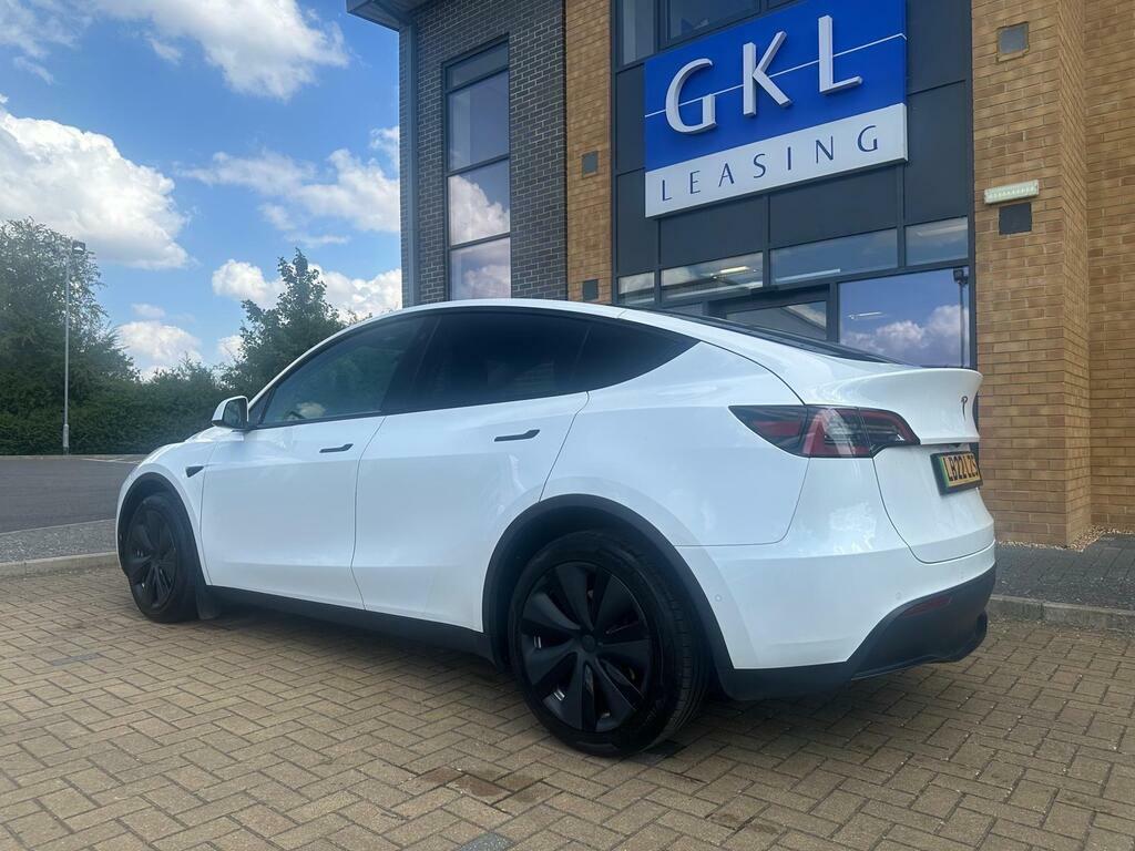 Tesla Model Y Dual Motor Long Range 4Wde White #5