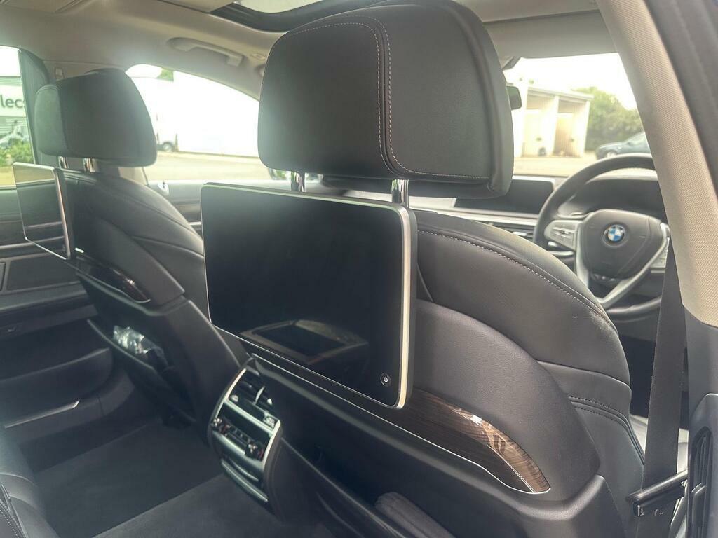 BMW 7 Series M Sport  #29