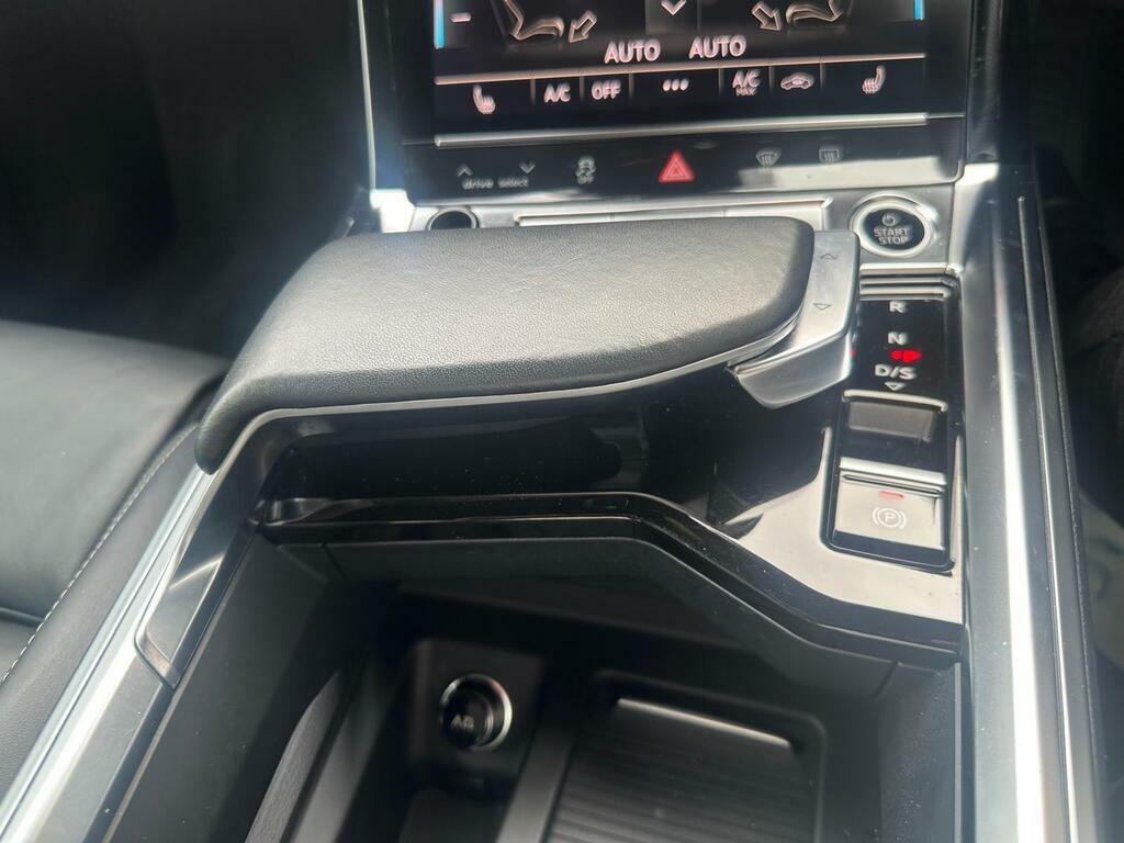 Audi E-tron 55 S Line Sportback Quattro 95Kw Black #25
