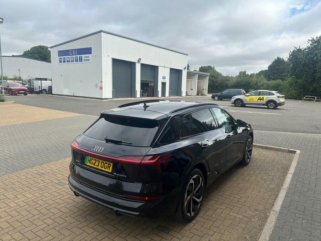 Audi E-tron 55 S Line Sportback Quattro 95Kw Black #8
