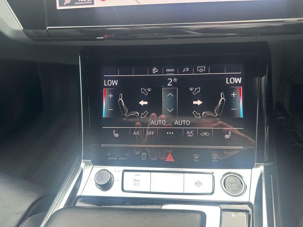 Audi E-tron 55 S Line Sportback Quattro 95Kw Black #26