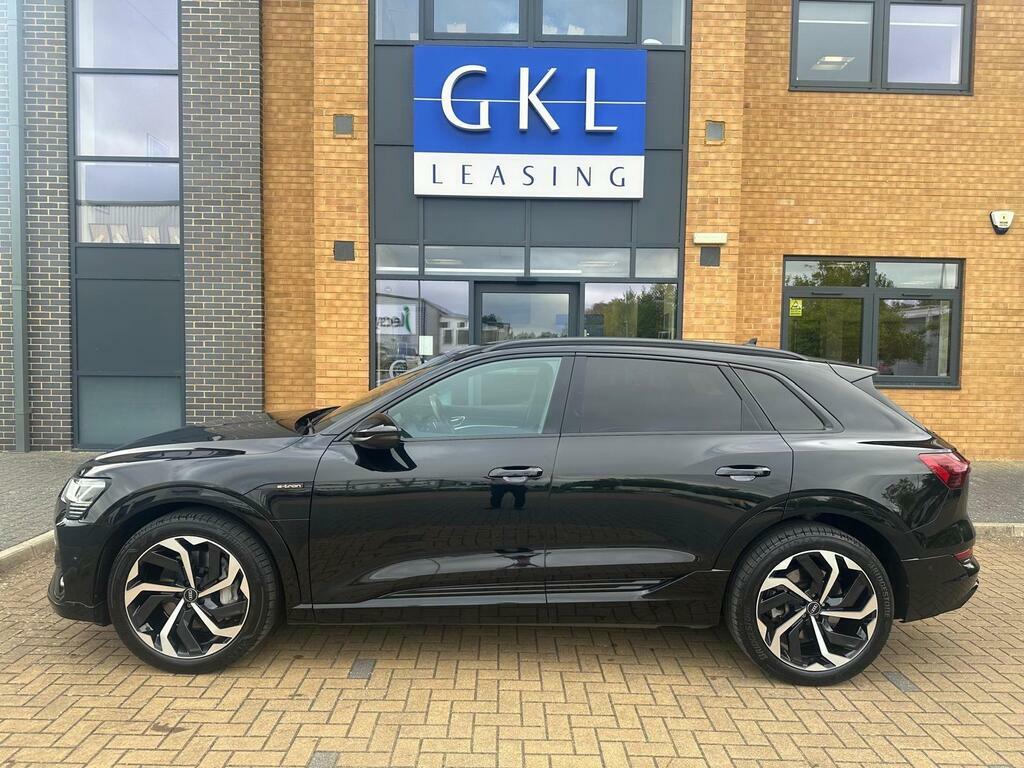 Audi E-tron 55 Black Edition Quattro Black #5