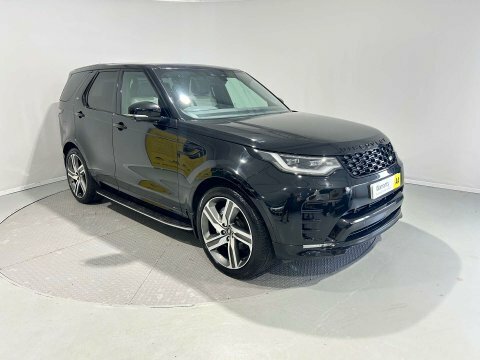 Land Rover Discovery 3 .0 Discovery R-dynamic Black