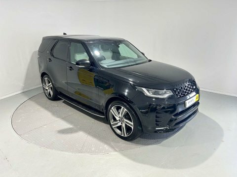 Land Rover Discovery 3 .0 Discovery R-dynamic GN71XBA Black #2