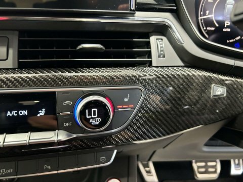 Audi RS4 Rs 4 Tfsi Quattro Carbon Black Tiptronic Blue #38
