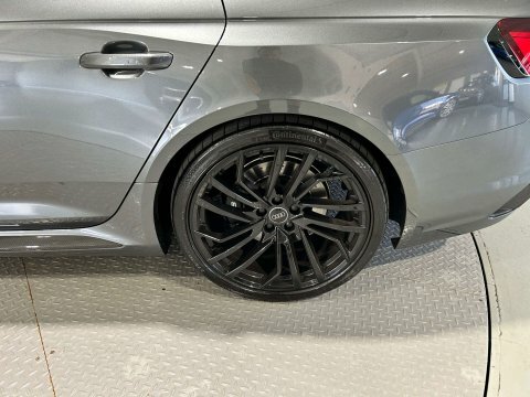 Audi RS4 Rs 4 Tfsi Quattro Carbon Black Tiptronic Blue #53