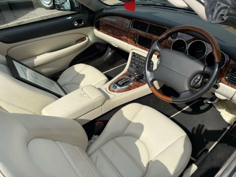 Jaguar XK8 Xk8 Convertible Black #9