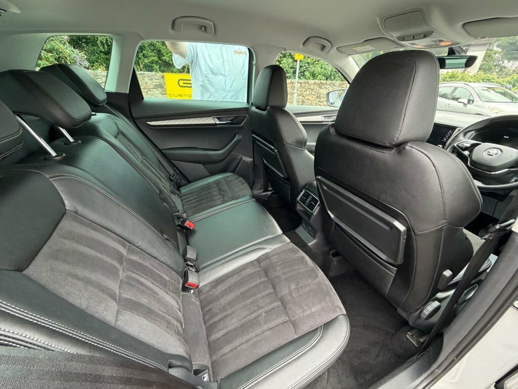 Skoda Karoq 1L Se L MJ72NYC Grey #3