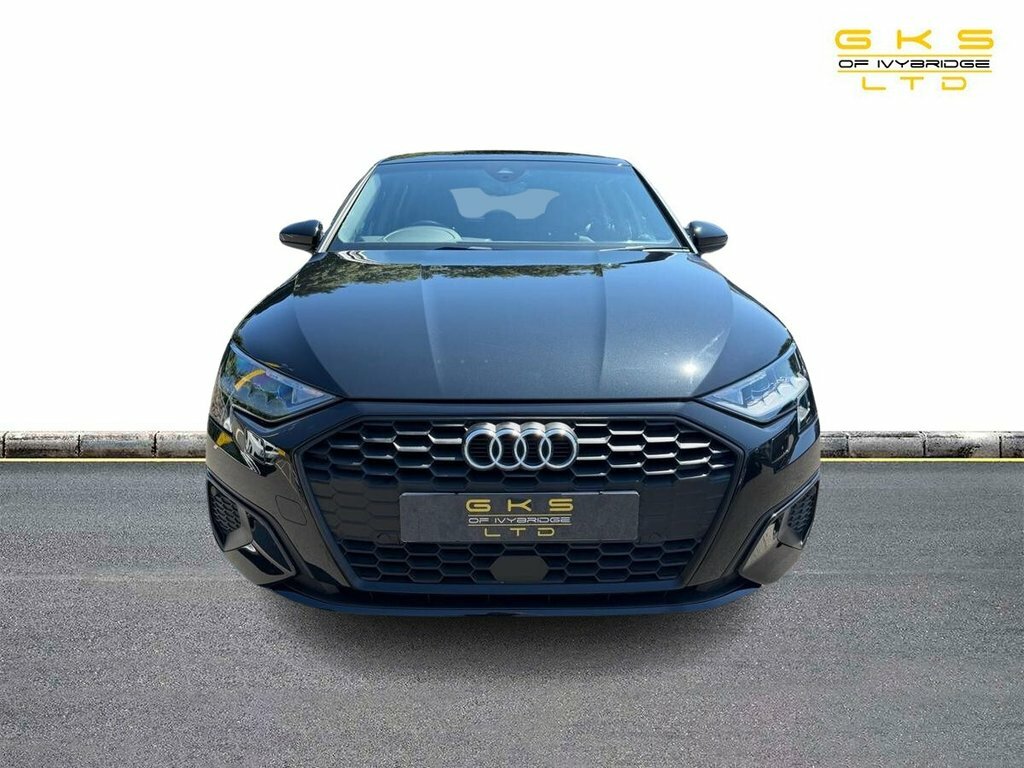 Audi A3 1L Technik Black #5