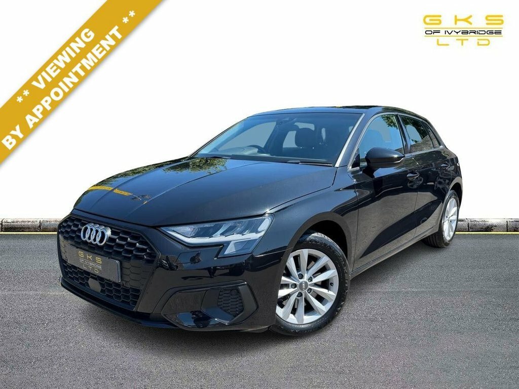 Audi A3 1L Technik Black