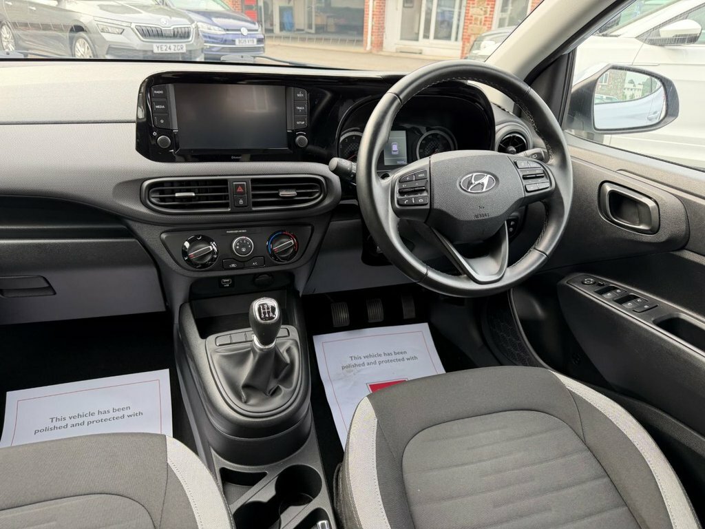 Hyundai I10 Hyundai I10 1.0 Play Hatchback E Blue #25