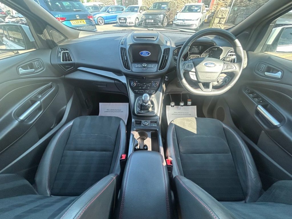 Ford Kuga 1.5L St-line YP69DKN White #5