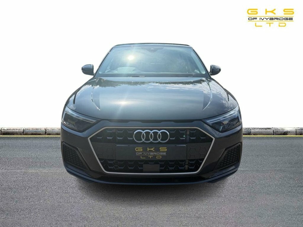 Audi A1 1L Sport YV19FYW Grey #5