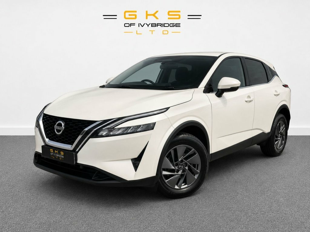 Nissan Qashqai 1.3L Acenta Premium White