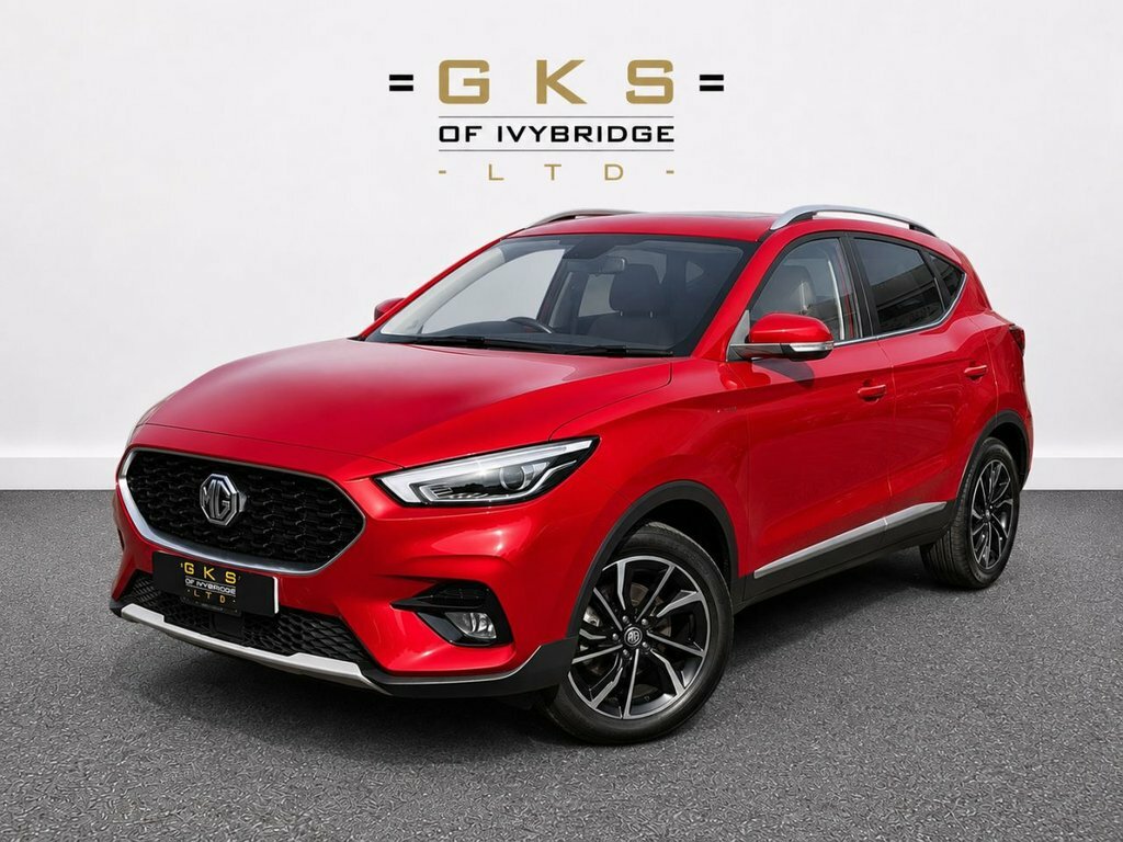 MG ZS 1L Exclusive Red
