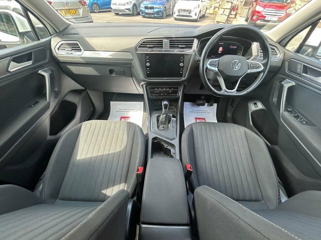Volkswagen Tiguan Allspace 1.5L Life VE72TFJ White #5