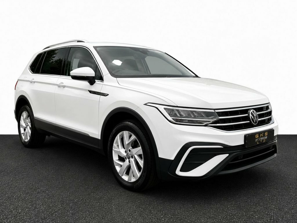 Volkswagen Tiguan Allspace 1.5L Life VE72TFJ White #4