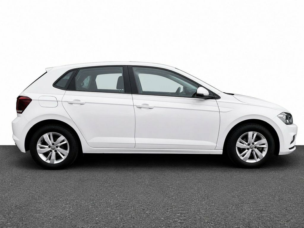 Volkswagen Polo 1L Se White #5