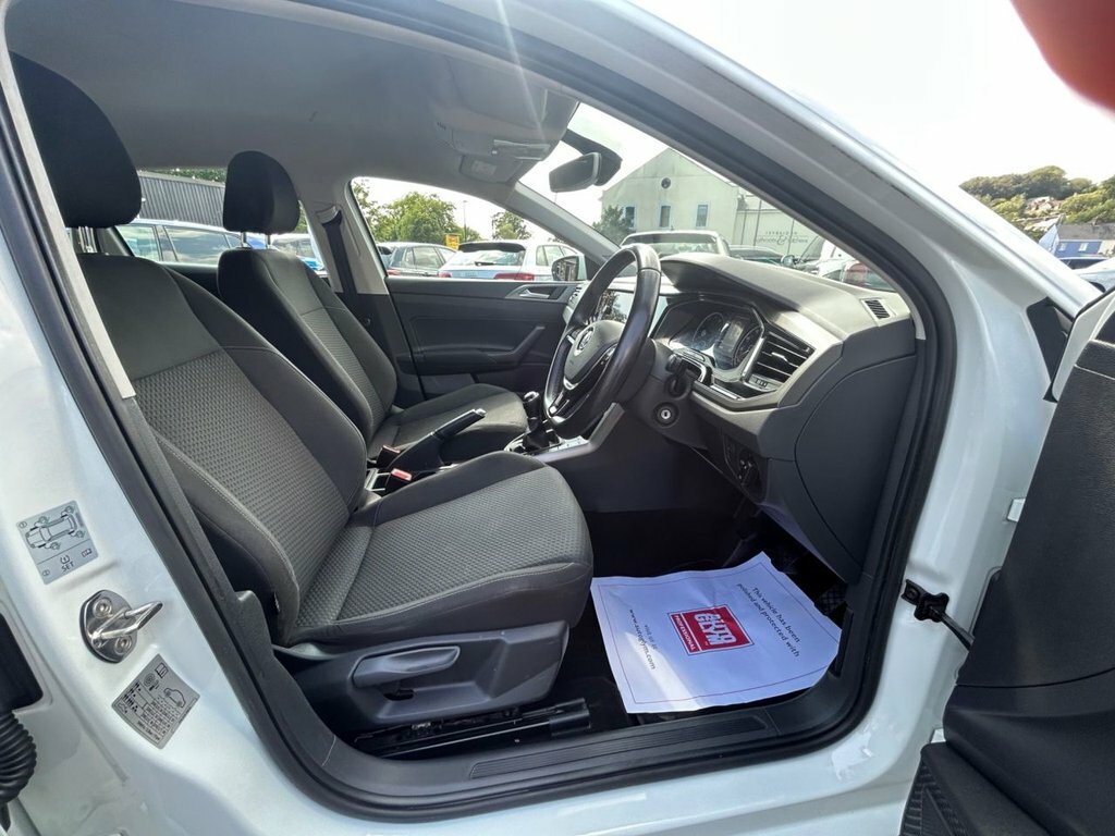 Volkswagen Polo Hatchback Silver #22