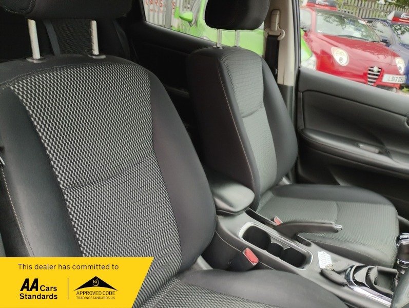 Nissan Pulsar 1.2 Dig-t N-tec Hatchback Euro 5 Grey #14