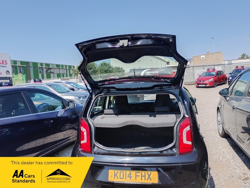 Volkswagen Up 1.0 High Up Hatchback 74 Bhp - 20 Road Tax Red #17