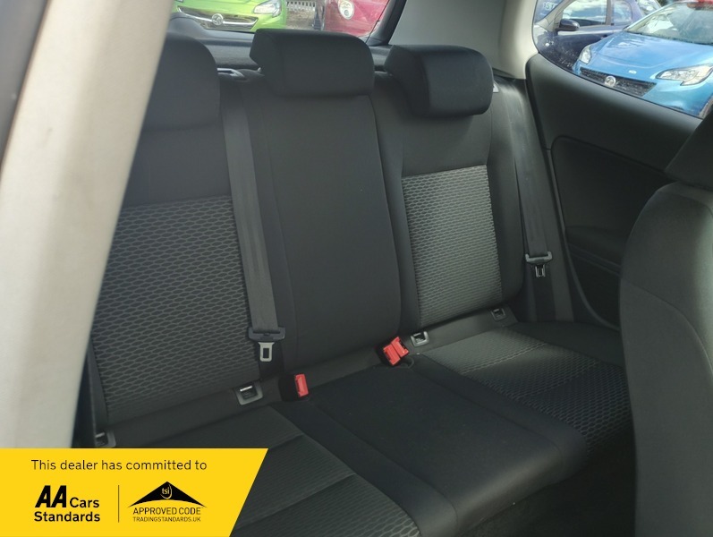 Volkswagen Golf 1.4 Tsi Se Blue #13