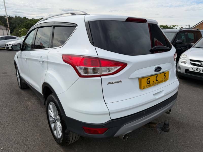 Ford Kuga 2.0 Tdci 180 Titanium Powershift 4Wd - 2015 1 AO15AZF White #5