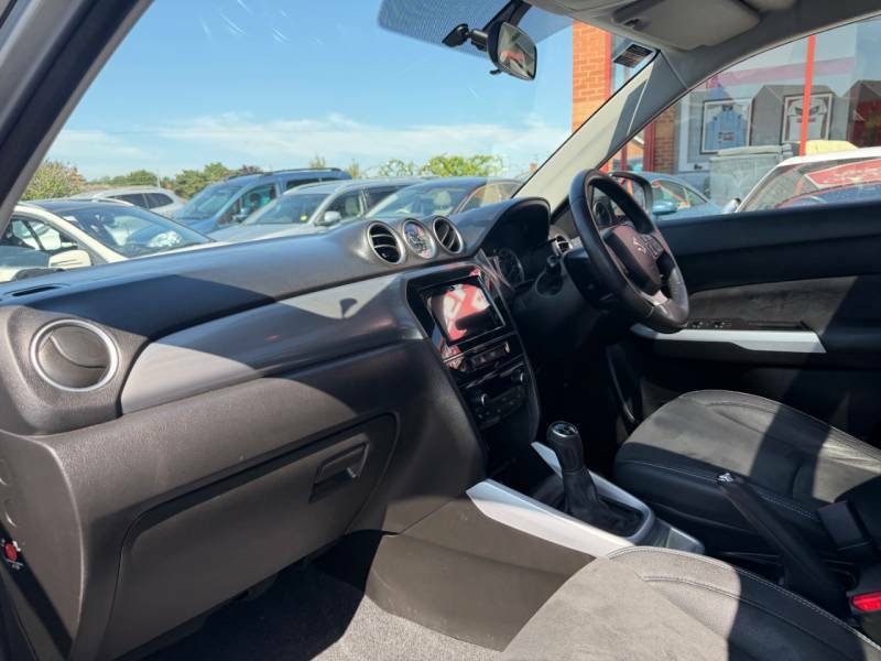 Suzuki Vitara 1.6 Sz5 -1 Owner Fsh- 2018 68 YH68HJJ Black #3