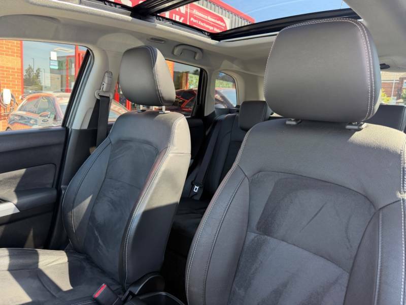 Suzuki Vitara 1.6 Sz5 -1 Owner Fsh- 2018 68 YH68HJJ Black #4