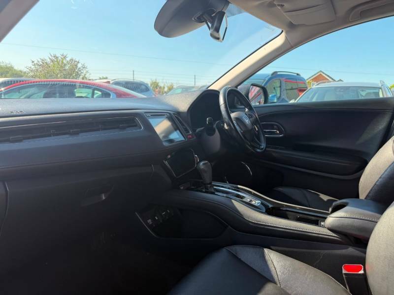 Honda Hr-V 1.5 I-vtec Ex Cvt -Full Service History- 2017 RF17ZHB Black #3